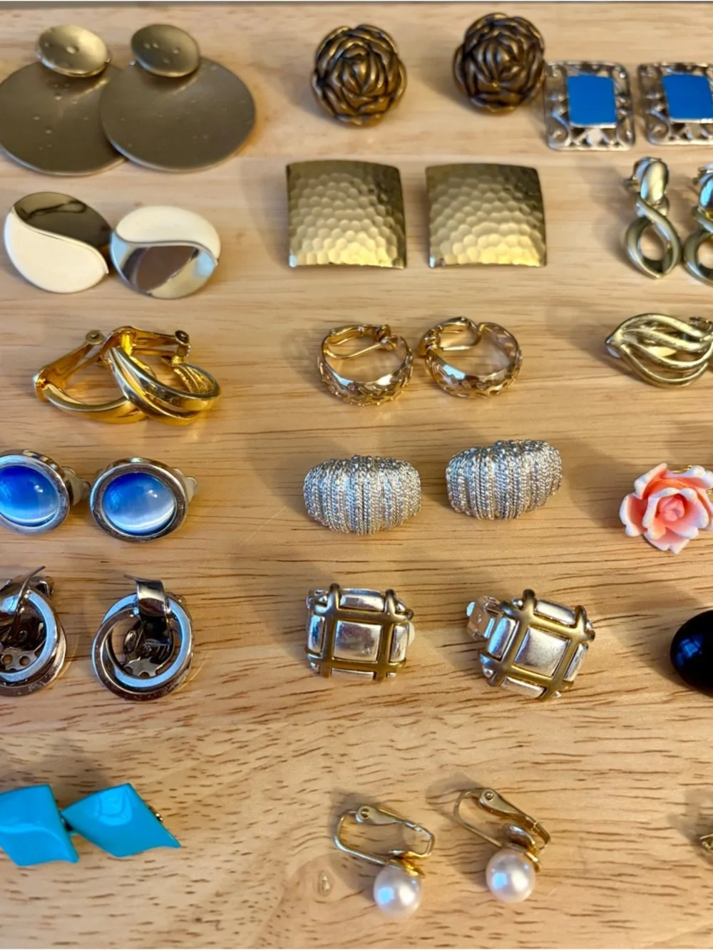 Earring Bundle Clip-On Earrings - Picture 3 of 13